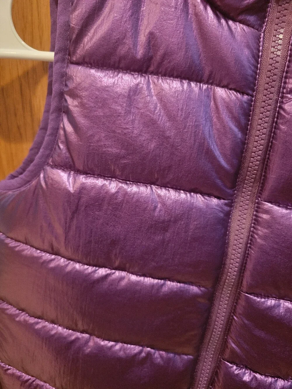 Metallic Purple Girls Puffer Vest. Girls Size 8-10